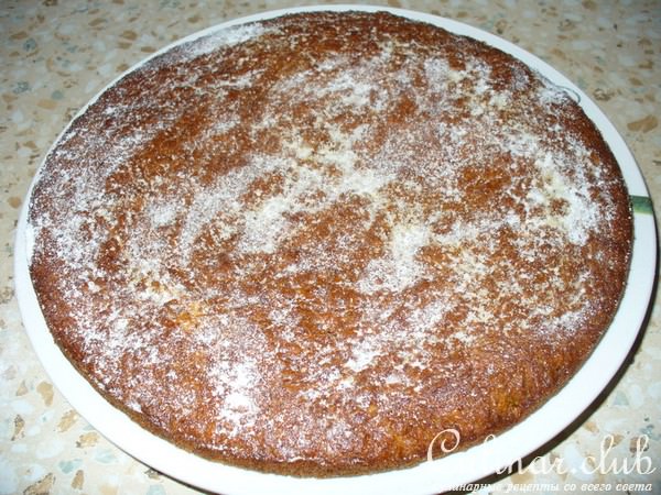 Морковный пирог
