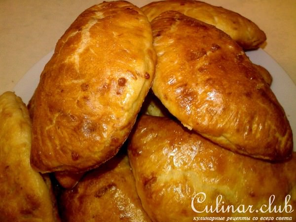 Сочники с капустой и грибами(универсальное тесто)