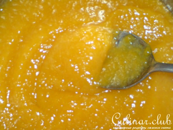 Десерт из кураги с коньяком и со сливками
