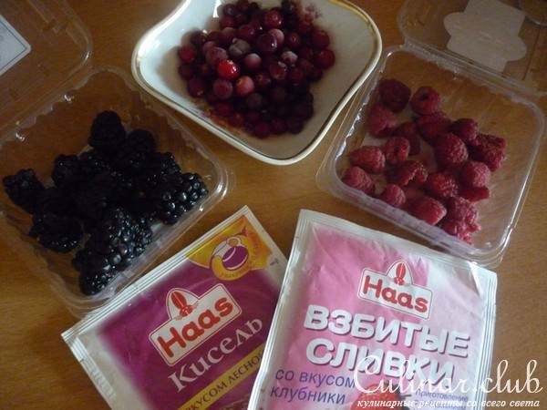 Десерт "Кисельные реки, сливочные берега"