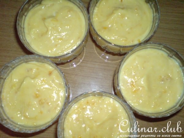 Крем из апельсинового сока с мандаринами и сливками